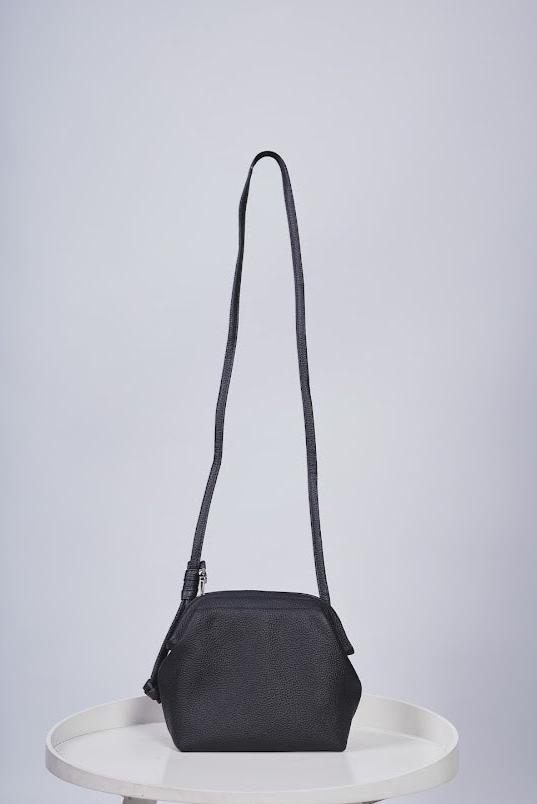 Cartera "Verona" – Negro Clásico