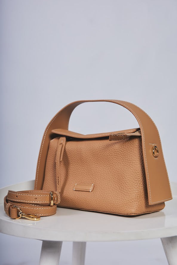 Cartera "Varenna" – Camel Claro